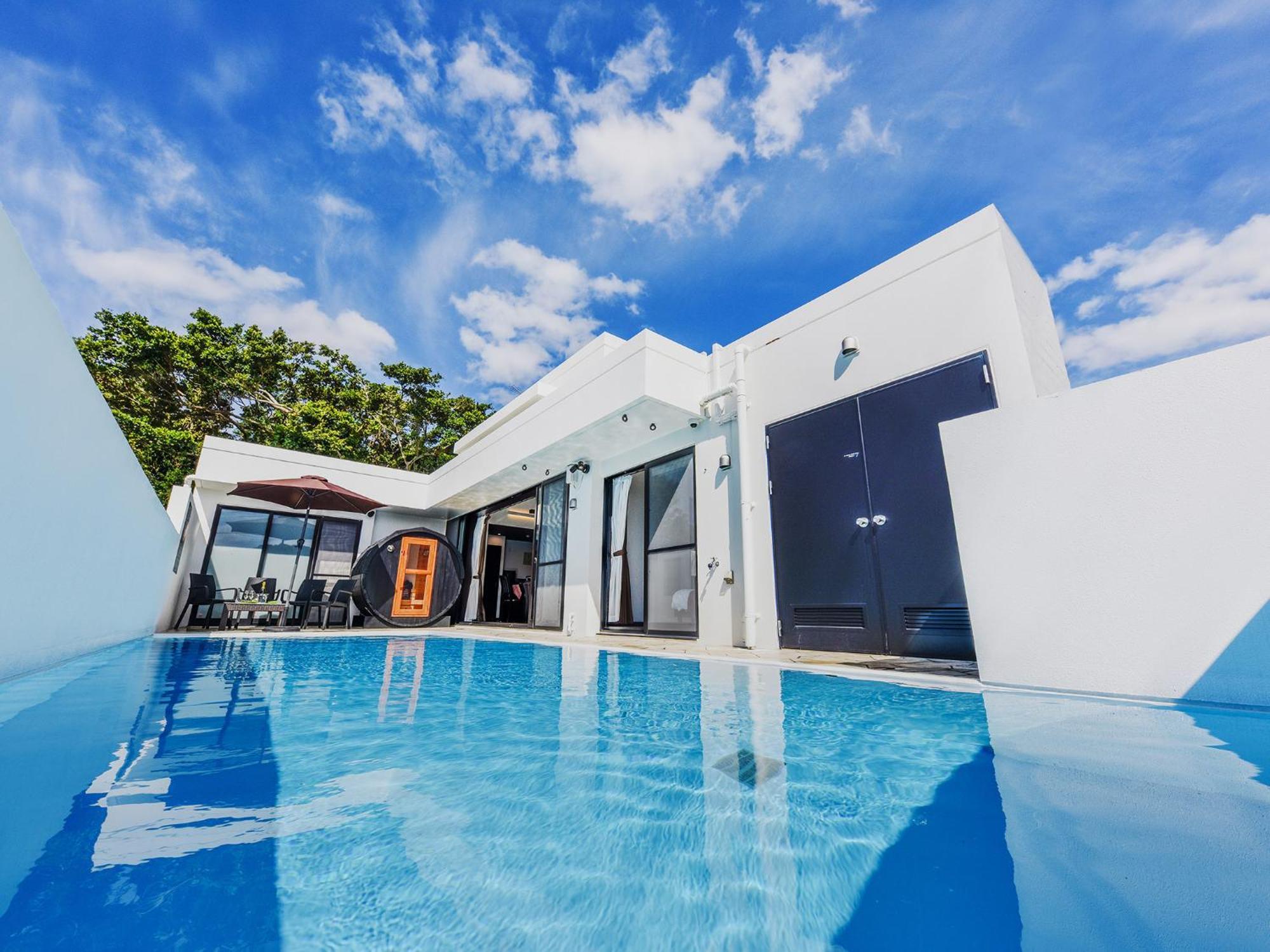 Private Pool Villa 모토부 외부 사진
